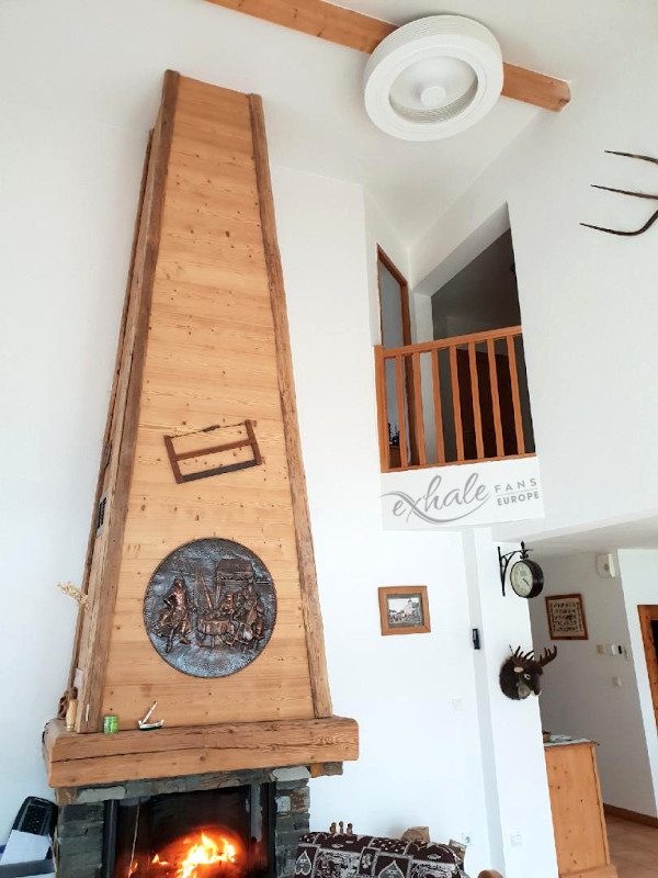 exhale-high-ceiling-fireplace-02 Fireplace - high ceiling - ceiling fan