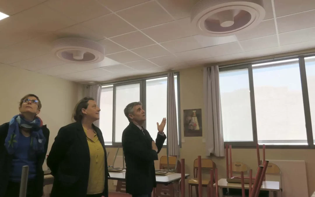 Ecole brasseur d'air contre la canicule